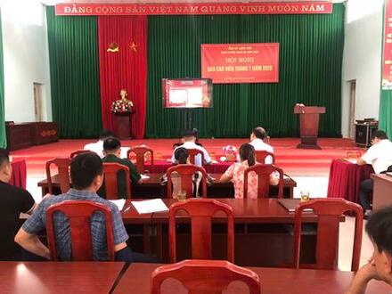 Kinh tế - Chính trị